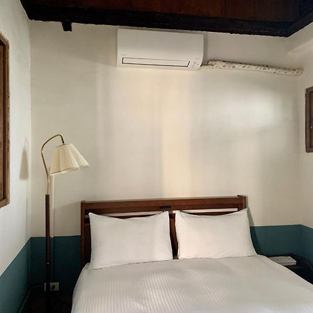 Neat Hostel Đài Nam Ngoại thất bức ảnh