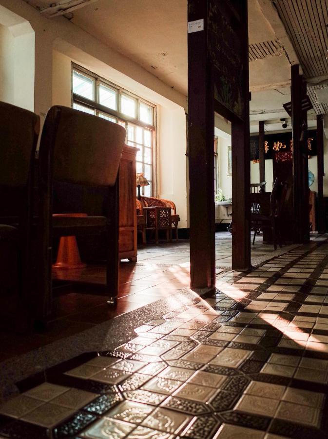 Neat Hostel Đài Nam Ngoại thất bức ảnh