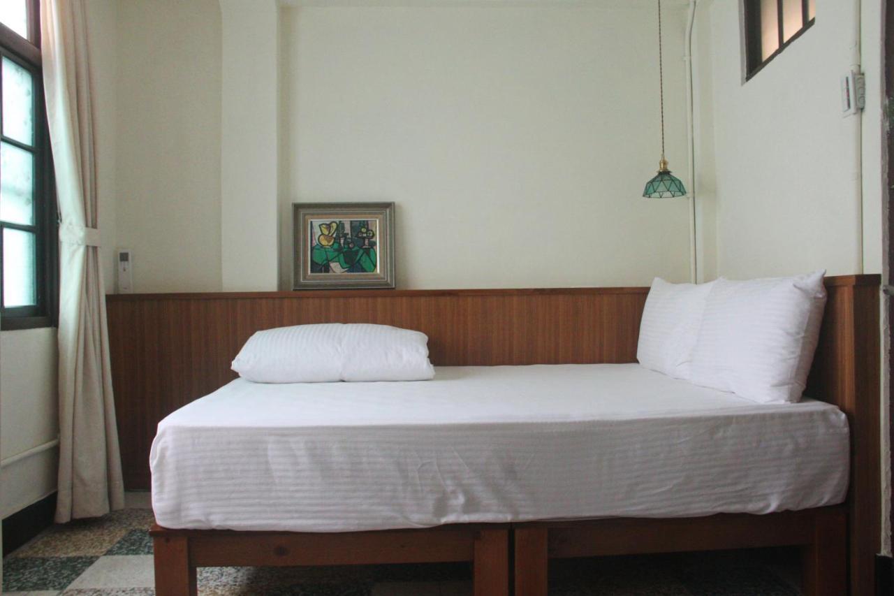 Neat Hostel Đài Nam Ngoại thất bức ảnh