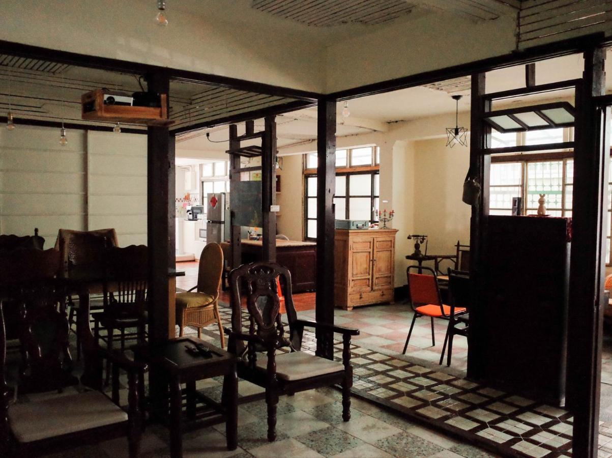 Neat Hostel Đài Nam Ngoại thất bức ảnh