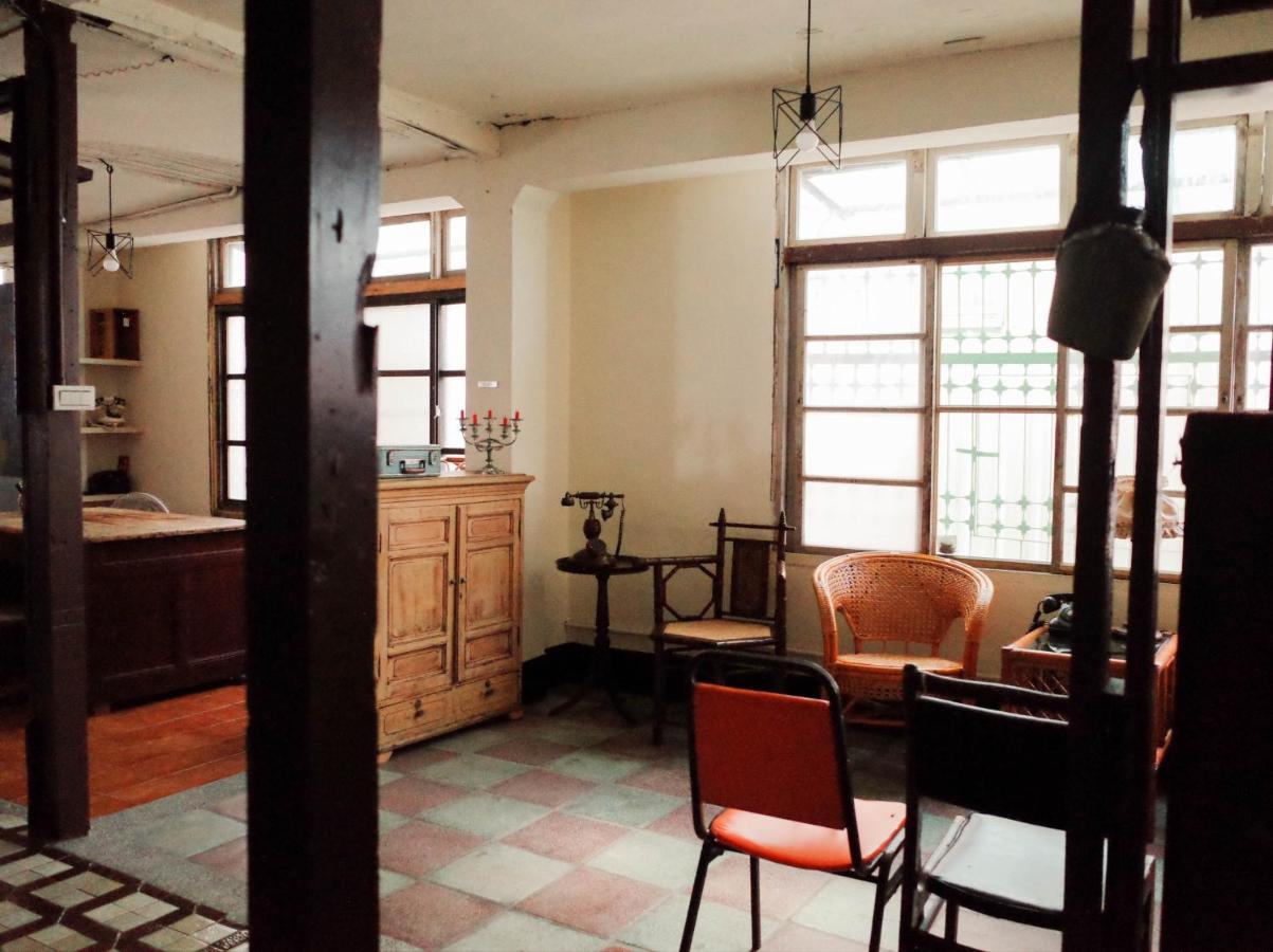 Neat Hostel Đài Nam Ngoại thất bức ảnh